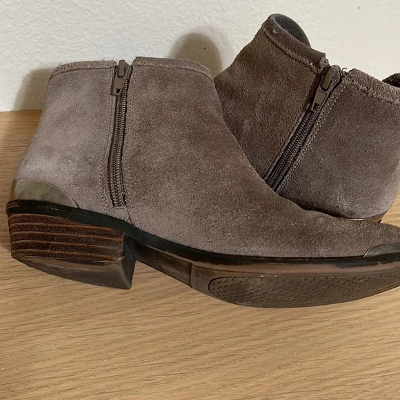 Lucky ankle booties size 6 tan brown - Picture 6 of 16